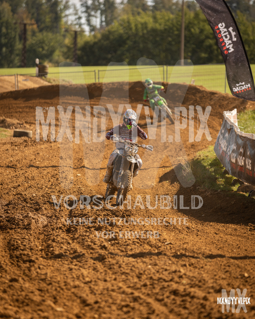 866A3516 | mxndyyvipix