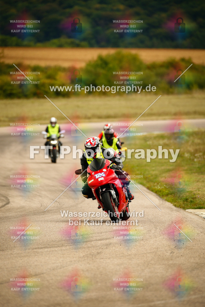 _MOT7576 | Hier findet Ihr Bilder von Touristenfahrten auf der Nürburgring Nordschleife oder von anderen Veranstaltungen die ich besucht habe. Viel Spass beim Durch Schauen 