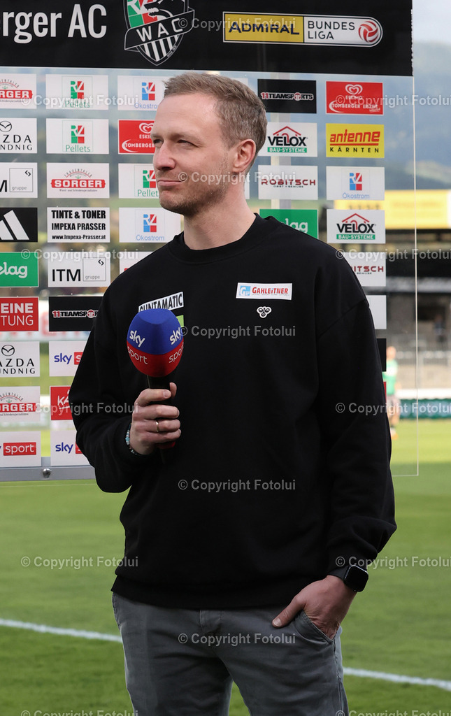 A_LUI_18102025_0008 | SPORT FUSSBALL ADMIRAL BUNDESLIGA RZ PELLETS WAC-SV OBERBANK RIED 18.10.25 IM BILD: MAXIMILIAN SENFT  (RIED)  FOTO:FOTOLUI/MW