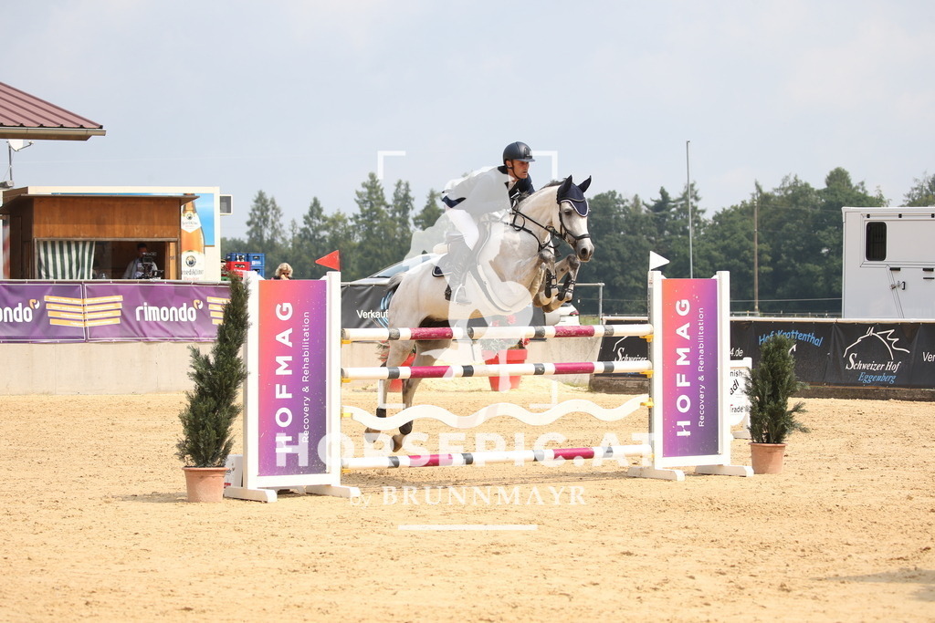 DL2Q7620 | Willkommen bei Brunnmayr - Design & Fotografie – Ihrem Spezialisten für Reitturniere und Pferdeveranstaltungen in Oberösterreich, Salzburg und Bayern! Seit über 17 Jahren sind wir leidenschaftlich dabei.