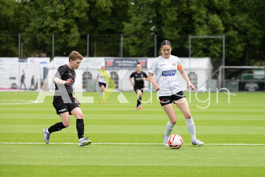 Fußball I Frauen I Saison 2025-2026 I Frauen 3. Liga | FVRZ Gruppe 2 | 18. Spieltag I Spielvereinigung Schaffhausen Damen 1 - Team Furttal Zürich I 17.05.2026 | Hochwertige Sportfotos kaufen & lizenzieren für Medien, Vereine, Agenturen & Sportler:innen. Entdecke professionelle Sportfotografie im Bildshop von Alexander Franzen. - Realisiert mit Pictrs.com