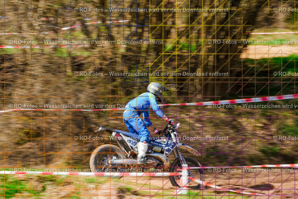3 Lauf Mernes-193 | Sportfotografie von RO-Fotos: Motorsport, Motocross, Enduro, Laufveranstaltungen und Triathlon. Professionelle Fotos von Sportlern und Events. - Realisiert mit Pictrs.com
