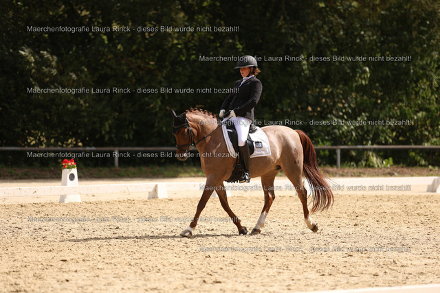 HG9A1779 | laurarinckfotografie - Realisiert mit Pictrs.com