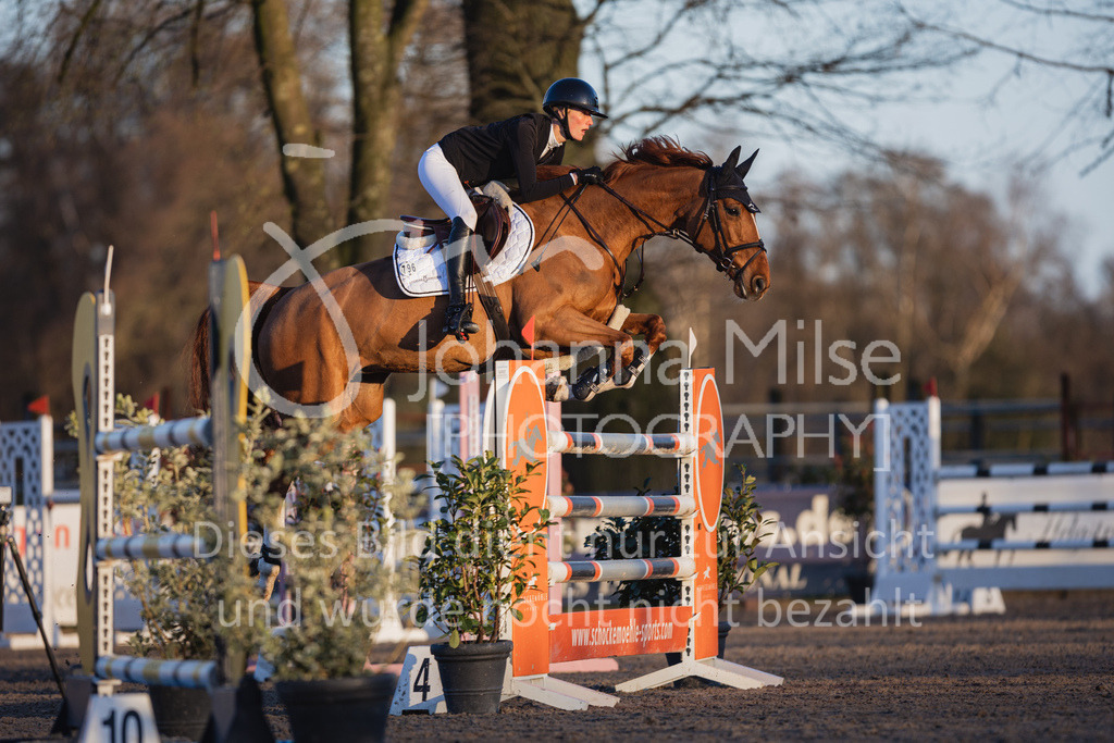 230411_Mühlen_YoungsterM-628 | Deine schönsten Turniermomente als professionelle Fotos! Entdecke hochwertige Pferdesport-Fotografie im Online-Shop. Jetzt Fotos finden & bestellen!