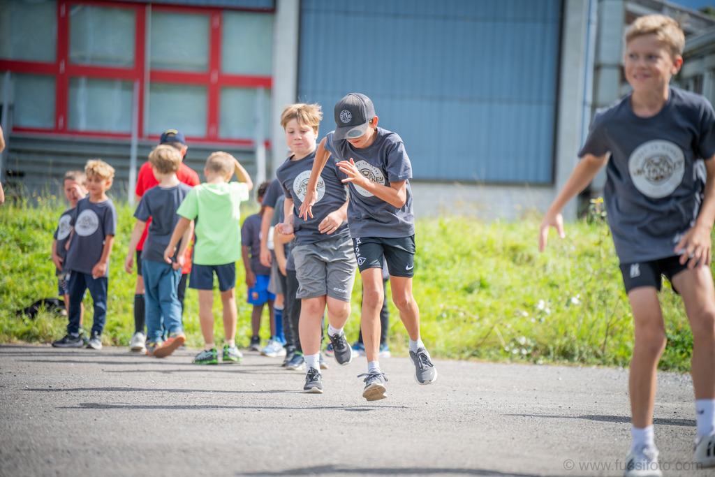 2025-09JP Hockey-Camp-Widnau-1442 | "Fussifoto.com – Ihr Ansprechpartner für hochwertige Fotografie! Entdecken Sie kreative Bilder und professionelle Dienstleistungen. Kontaktieren Sie uns für Ihre Projekte!"