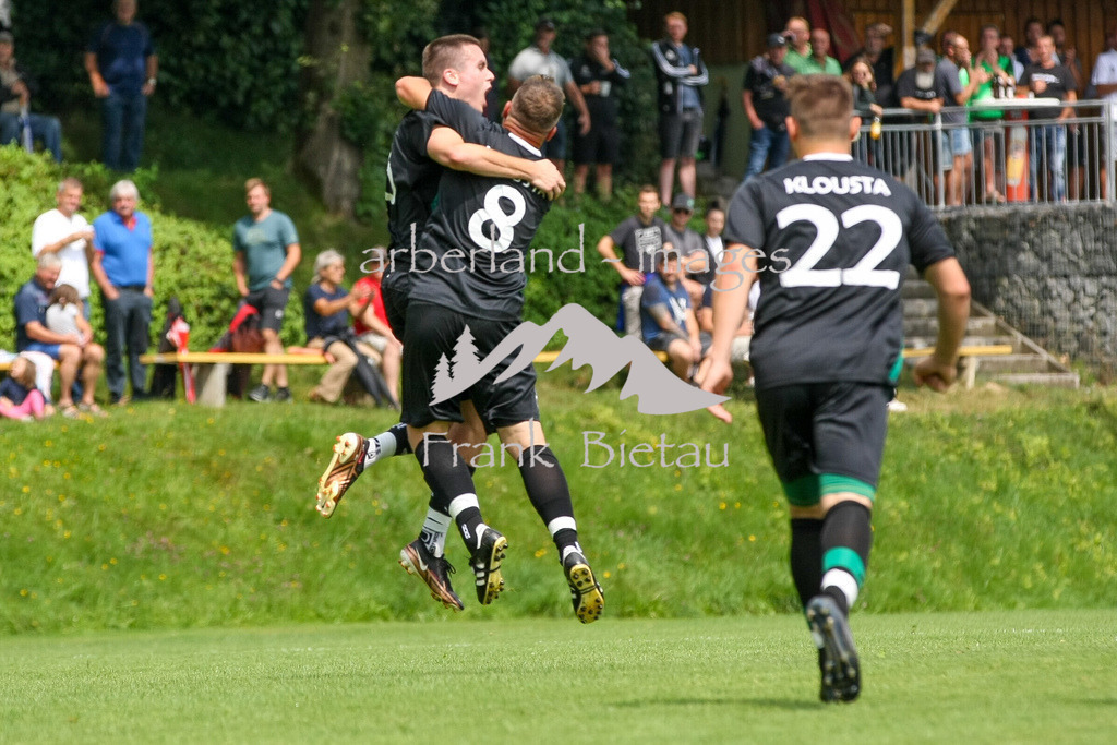 993T3485 | Medien- Sport- Entertainmentfotos