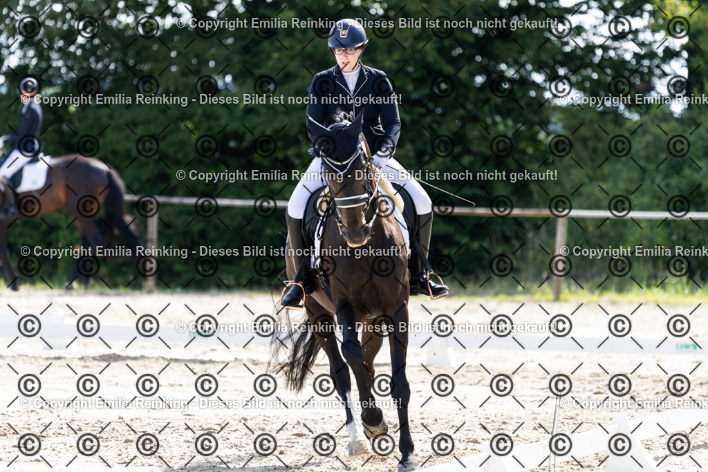 CL5A5924 | Emilia Reinking Fotografie - Realisiert mit Pictrs.com