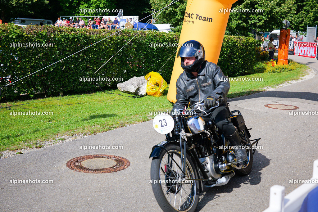 P1025923 | Erleben Sie atemberaubende, hochqualitative Fotos Ihrer Fahrt entlang der malerischen Alpenstraßen. Besuchen Sie alpineshots.com, um professionelle Aufnahmen Ihrer unvergesslichen Reise zu finden und zu kaufen - Realisiert mit Pictrs.com