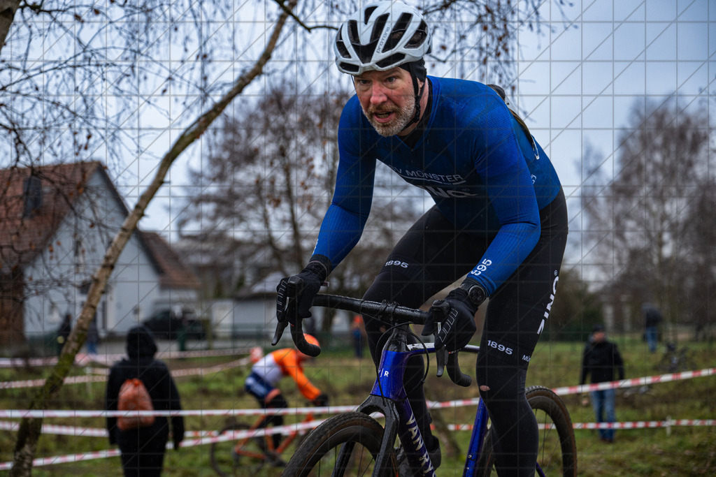 26. Stadler Weser-Ems Cup 2025/2026 - Silvestercross Melle | 31.12.25: 26. Stadler Weser-Ems Cup 2025/2026 - Silvestercross Melle / Melle / Deutschland  //   CREDIT:www.bullenfotos.de, Martin König, Hörner Weg 40, D-49078 Osnabrück, +4917663732967 // Nutzung und Weitergabe nur zu den vereinbarten Zwecken. Presseanfragen an Ersteller. Alle Rechte beim Ersteller. Honorierung nach MFM. - Realisiert mit Pictrs.com