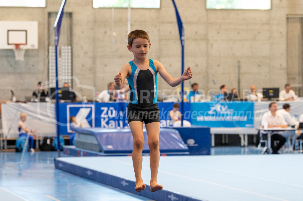 104. Zürcher Kunstturnertage Neftenbach - 15. May 2022 | 104. Zürcher Kunstturnertage Neftenbach
Turnhalle Ebni, Neftenbach
Einführungsprogramm (EP)
Bild: Sportfotografie Markus Aeschimann | www.markus-aeschimann.ch - Realisiert mit Pictrs.com