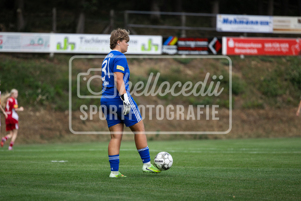 Fußball I Frauen I Testspiel I SpVg Aurich - DJK Arminia Ibbenbüren I 15277 | realhellocedii - Realisiert mit Pictrs.com