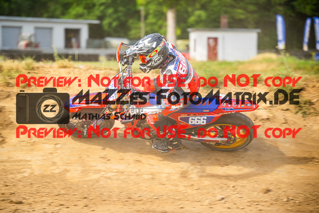 MaZZes_FotoMatrix_230701_9272 | S3