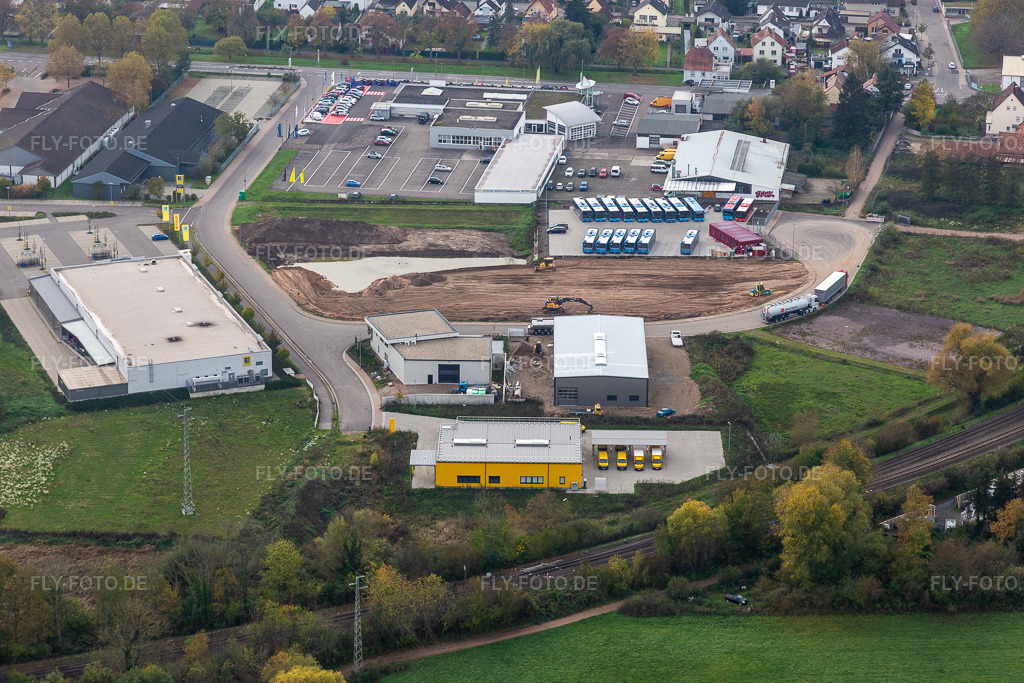 Luftbild: Gewerbegebiet Lauterburger Straße in Kandel im Bundesland Rheinland-Pfalz in Deutschland. Foto: IMG_135193.jpg vom 06.11.2022 durch Werner Riehm/FLY-FOTO.de