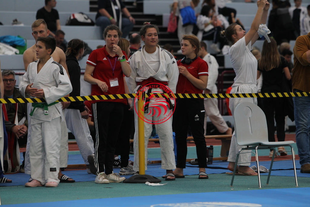 JT6F0524 | Fotos vom Adler Cup - Pictures from Adler Cup

Hier findet Ihr alle Eindrücke und großen Momente der Adler Cup Wochenenden. Here you will find all impressions and great moments of the Adler Cup weekends. - Realisiert mit Pictrs.com