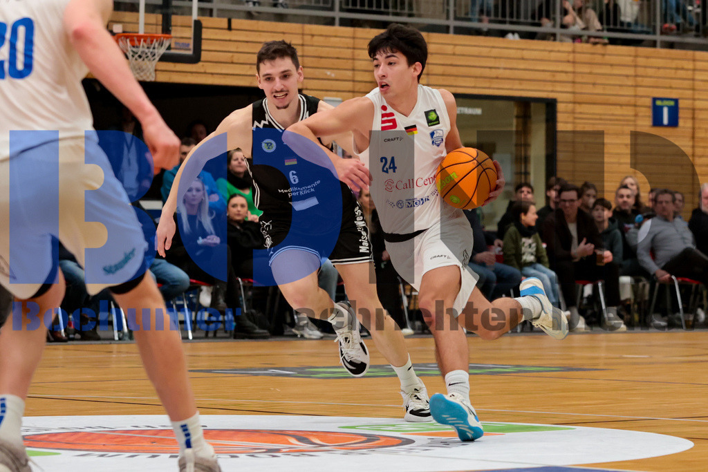 SES_BOCBAY20250209-60 | bond - Realisiert mit Pictrs.com