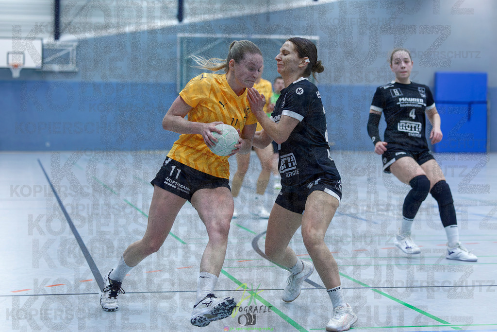 Handball Frauen Oberliga Mitte, HSG Eibelshausen/Ewersbach - HSG Lumdatal | Handball Frauen Oberliga Mitte, HSG Eibelshausen/Ewersbach - HSG Lumdatal am 21.02.2026 in Dietzhölztal-Steinbrücken (Sporthalle am Hammerweiher)Photo © 2026 - Jörg Heinrich - Realisiert mit Pictrs.com