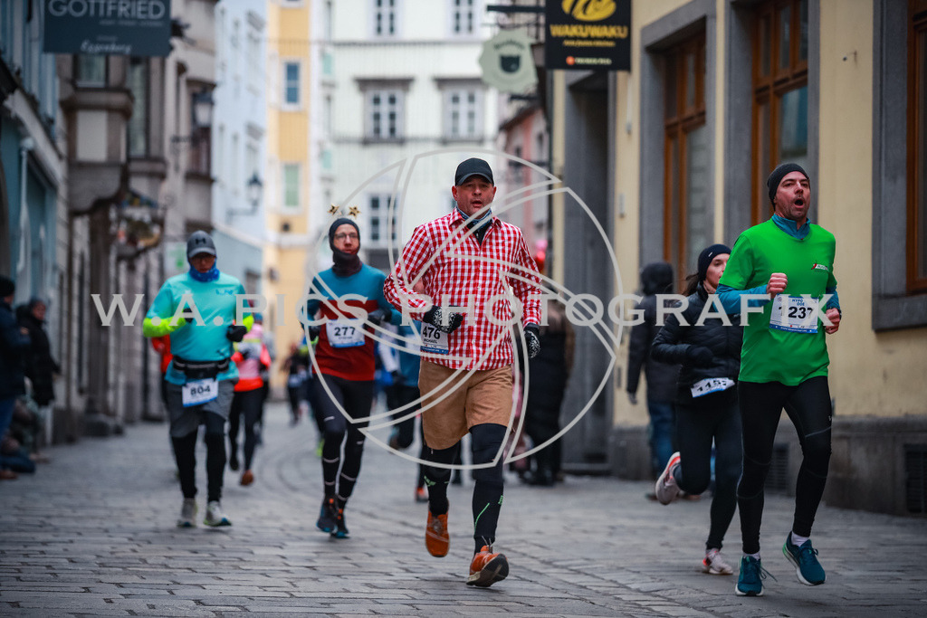 SILVESTERLAUF LINZ 25 | Linz, AUSTRIA, 31. Dezember 25, TRIRUN SILVESTERLAUF LINZ 25 , Image shows: 
Photo: WAPICS / BINDER Manuel