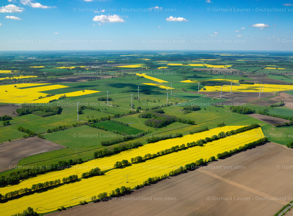 2715693 | Landschaft  mit Rapsfeldern bei Brunow, Ldkr.Schwerinbei