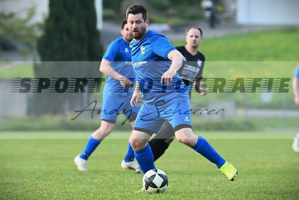 aDSC_9317 | Kaufen Sie Sportbilder im Onlineshop von Andy Scherrer Sportfotografie. Faszinierende Bilder von Sportevents aus der ganzen Schweiz. Fussball, Frauenfussball, Unihockey, Handball, Schwingen und weiteren Sportarten. - Realisiert mit Pictrs.com