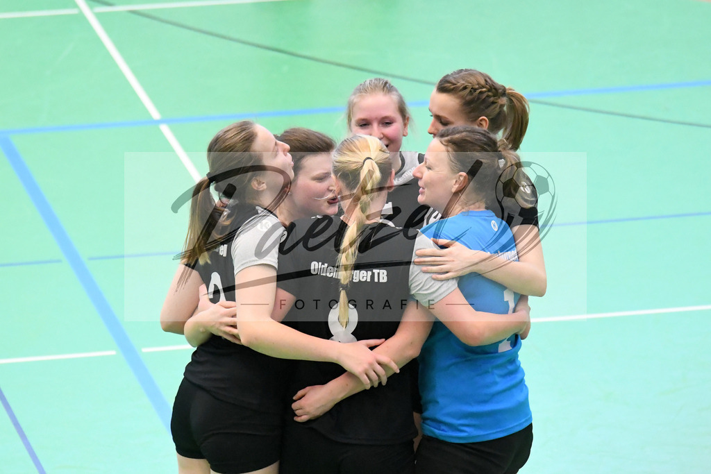 20200202_VCOOTB_0080 | Volleyball, Frauen:   waehrend des Spiels der Regionalliga NordWest zwischen VC Osnabrueck und Oldenburger TB in der Schlosswall-Halle am 02.02.2020 in Osnabrueck, Deutschland. - Realisiert mit Pictrs.com