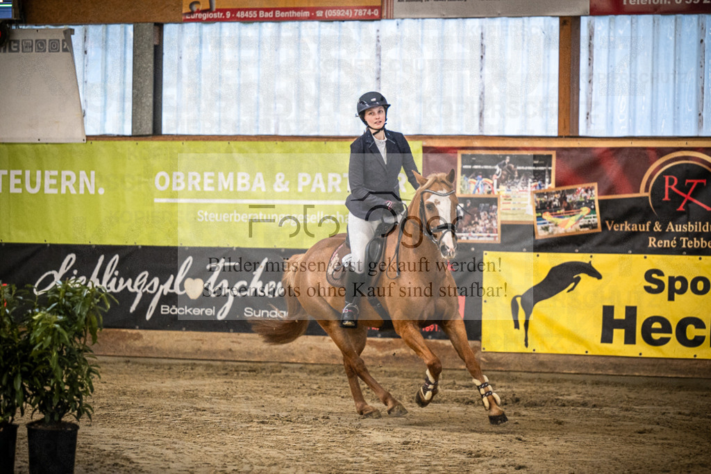 DOS_0138 | Entdecke hochwertige Reitturnierfotos von Foto Oger. Professionell, emotional und authentisch – jetzt Lieblingsmomente im Shop bestellen.Deutschlandweite Turnierfotografie. - Realisiert mit Pictrs.com