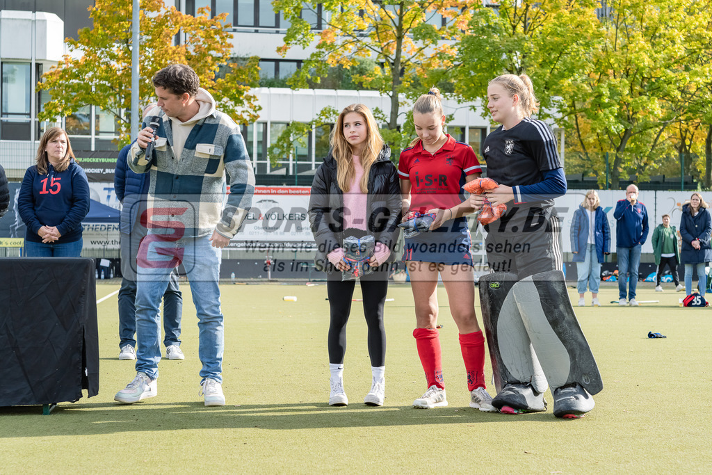 HK_20231022_106195 | Finale Deutsche Meisterschaft Feld WU16 Uhlenhorst Mülheim - Düsseldorfer HC am 22.10.2023 DHC, Düsseldorf ,