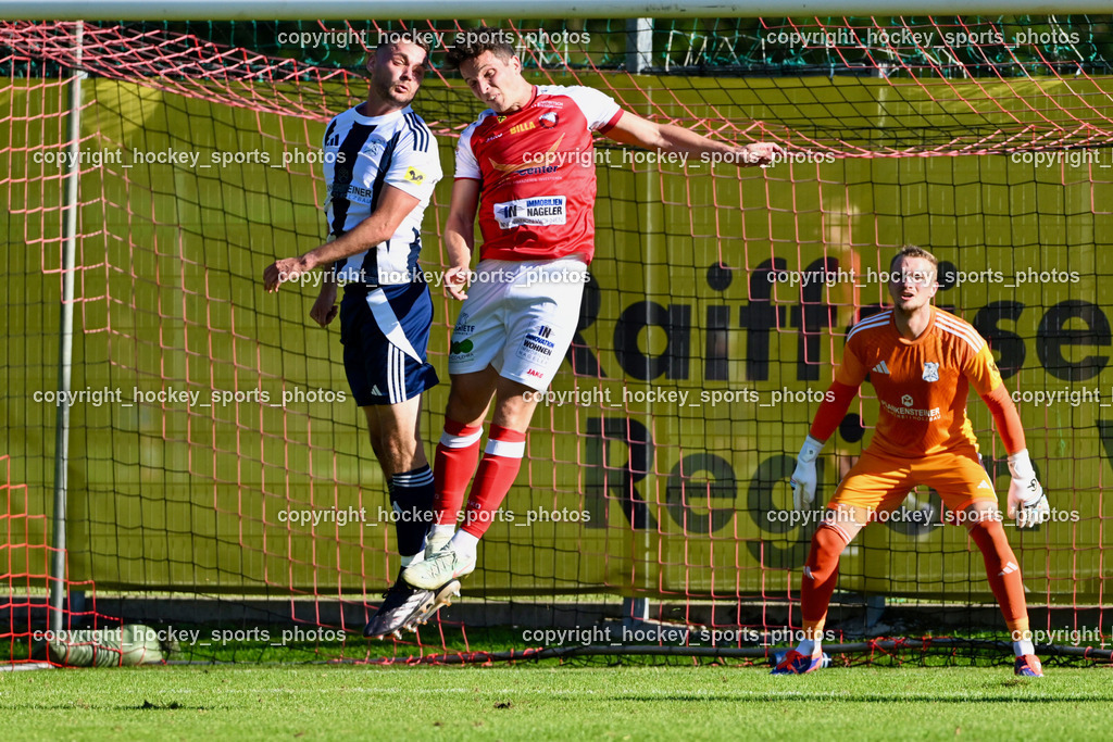 ATUS Nötsch vs. FC Dölsach | #39 Lukas Unterlader FC Dölsach, #24 Pascal Obergantschnig FC Dölsach, #8 Julian Eder ATUS Nötsch, ATUS Nötsch vs. FC Dölsach, ATUS Nötsch vs. FC Dölsach am 23.08.2026 in Nötsch (Sportplatz Nötsch), Austria, (Photo by Bernd Stefan)