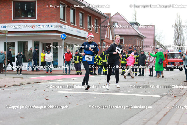 AMLA2722 | Bildershop "Sportfotograf-Oldenburg" mit Fotos von Sportevents in Oldenburg und Umzu. - Realisiert mit Pictrs.com