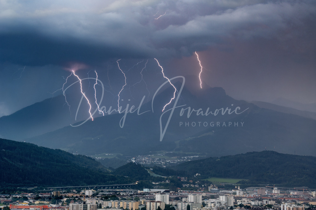 Blitze | Im Bereich der Nockspitze