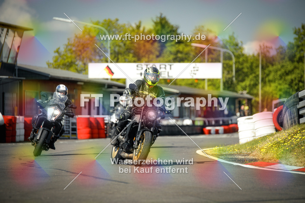 OBK_Mai_Volker_Adam-10577 | Hier findet Ihr Bilder von Touristenfahrten auf der Nürburgring Nordschleife oder von anderen Veranstaltungen die ich besucht habe. Viel Spass beim Durch Schauen 