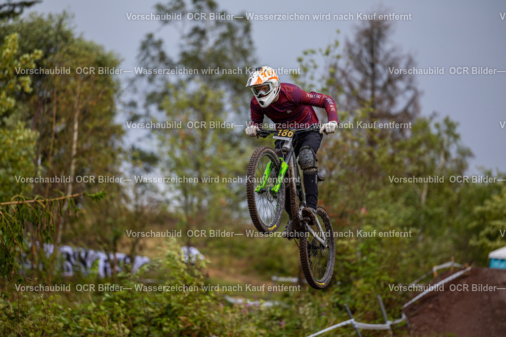 IXS Downhill Ilmenau Samstag R3-8616 | OCR Bilder Fotograf Eisenach Michael Schröder