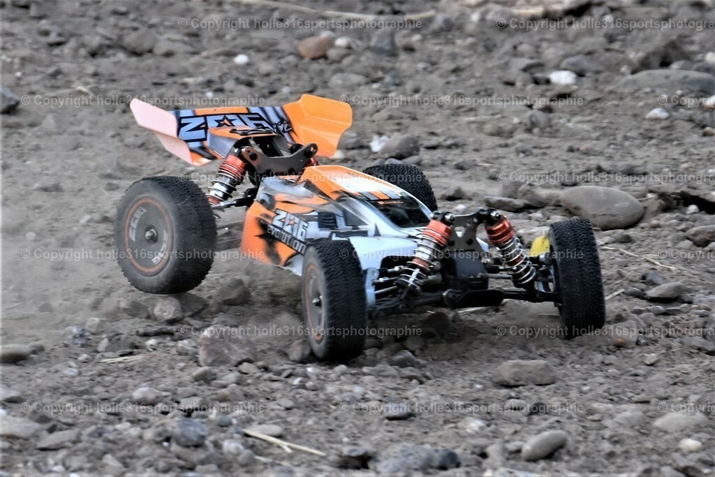 DSC_0008 (2) | Sportfotografie , Motorsport, Motoross, Reitsport, Mointainbike, Enduro,
Landschaft , Outdoor, Eventfotografie, Landschaft, Bilder online bestellen - Realisiert mit Pictrs.com