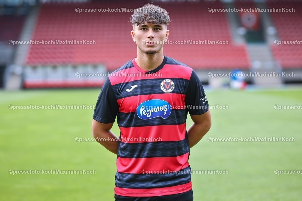 FCVK17072501066 | Samuele Carella; FC Viktoria Köln 1904; 3.Liga, Porträttermin, 2025/2026, 17.07.2025