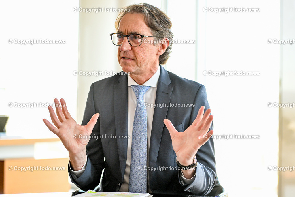Leonhard Schitter (Generaldirektor Energie AG Ooe)_ 06.02.2023-17 | 06.02.2023, Energie AG, AUT, Leonhard Schitter, im Bild Leonhard Schitter (Generaldirektor Energie AG Ooe)


