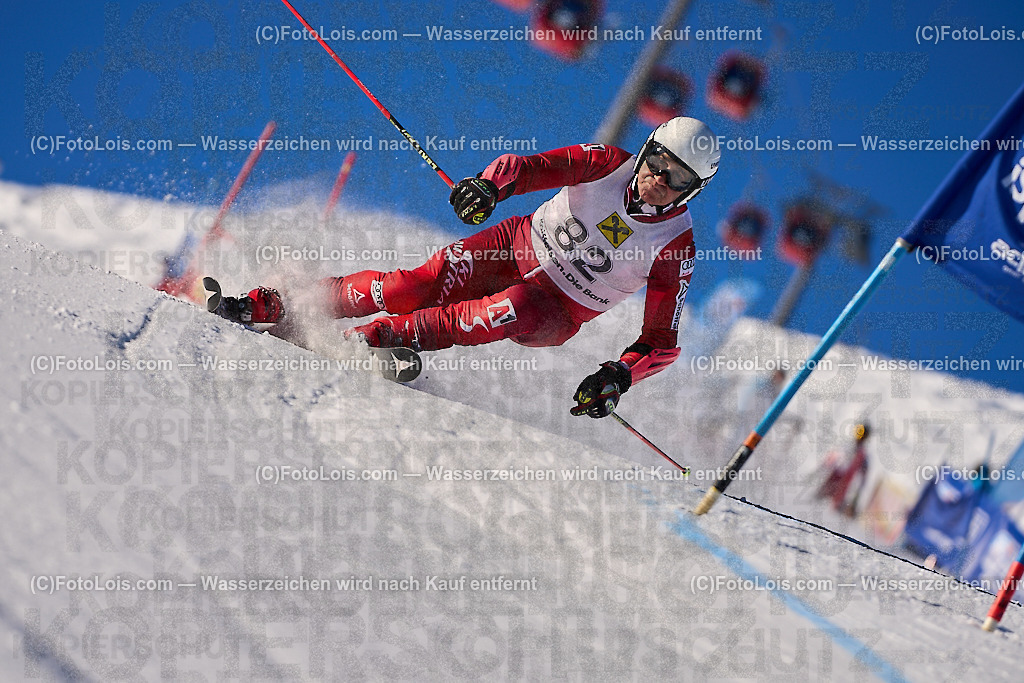 ALP3010_MASTERS-Cup_GS-B Herrn_Aigner Stefan | (C)FotoLois.com, Alois Spandl. FIS Masters-Cup Wildschönau, Giant Slalom auf der Piste Schatzberg GS, Siegerehrung auf dem Dorfplatz Niederau, Sa 13. Januar 2024.