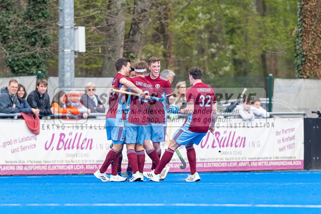 HK_20230415_106872 | 1. Bundesliga Herren Crefelder HTC - UHC Hamburg am 14.4.2023 Crefelder HTC, Krefeld , Schwarzhaupt Benedikt ( UHC Hamburg #32 ) , Schmidt-Didlaukies Tom ( UHC Hamburg #12 )
