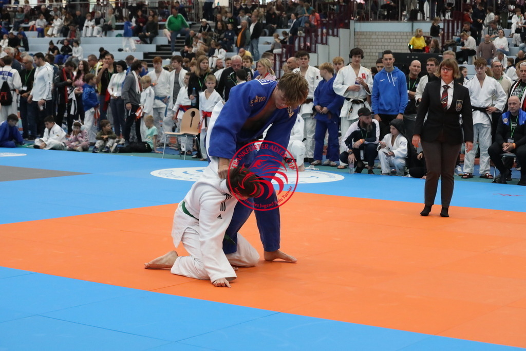 1J7A3090 | Fotos vom Adler Cup - Pictures from Adler Cup

Hier findet Ihr alle Eindrücke und großen Momente der Adler Cup Wochenenden. Here you will find all impressions and great moments of the Adler Cup weekends. - Realisiert mit Pictrs.com