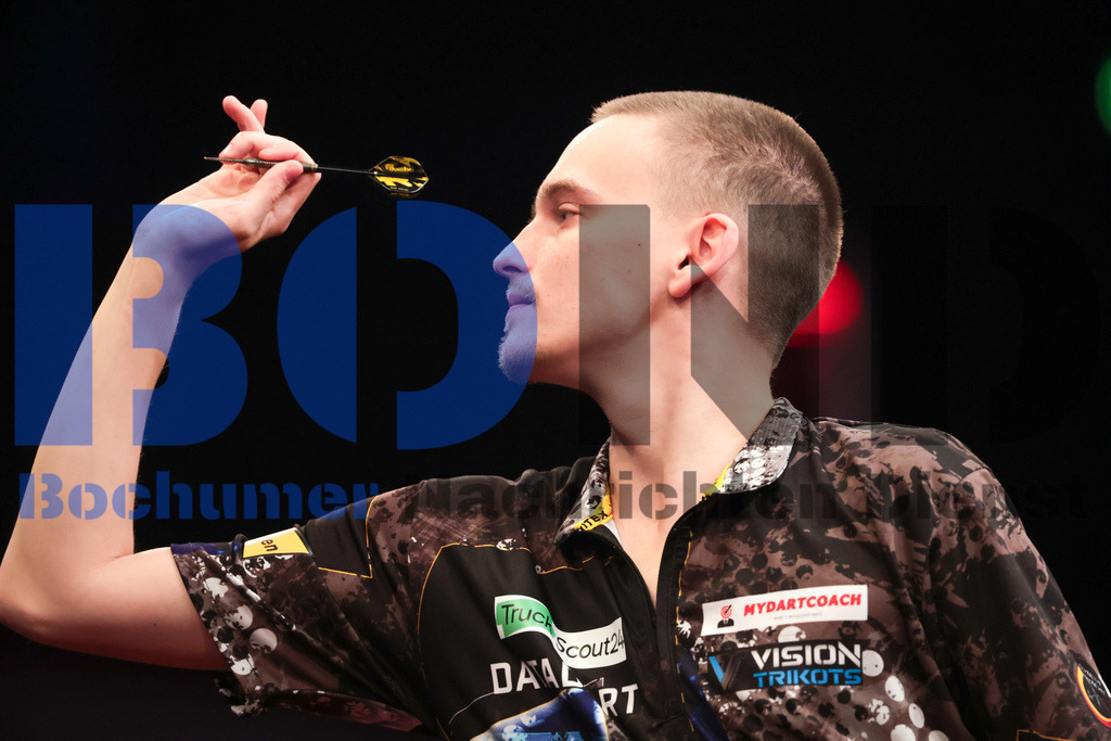  28.10.2023 - 
 | Sebastian Sendlak / Bochumer Nachrichtendienst (BOND) - PDC European Darts Championship: Achtelfinale - Realisiert mit Pictrs.com