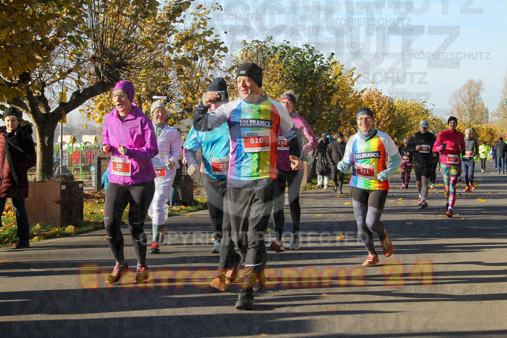 241201_1147_EV4_1779 | Sportfotografie im Rhein-Sieg Kreis, Köln, Bonn, NRW, Rheinland Pfalz, Hessen, etc. Unser Tätigkeitsfeld umfasst den Laufsport vom Volkslauf über den Marathon, Duathlon, Triathon bis zum Ultralauf wie Kölnpfad Ultra oder Schindertrail.