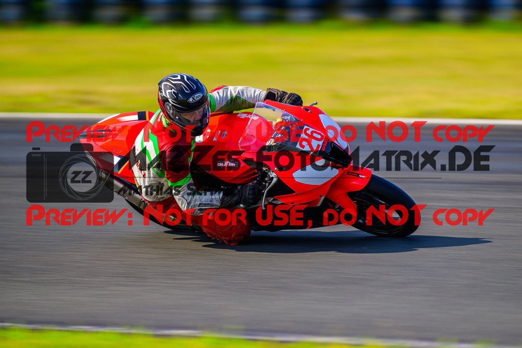 MaZZes_FotoMatrix_240725_6007705_7109 | ROT