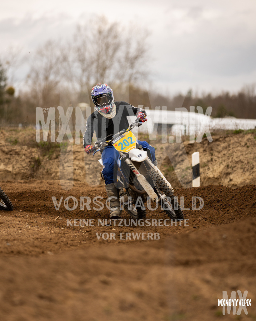 866A1586 | mxndyyvipix