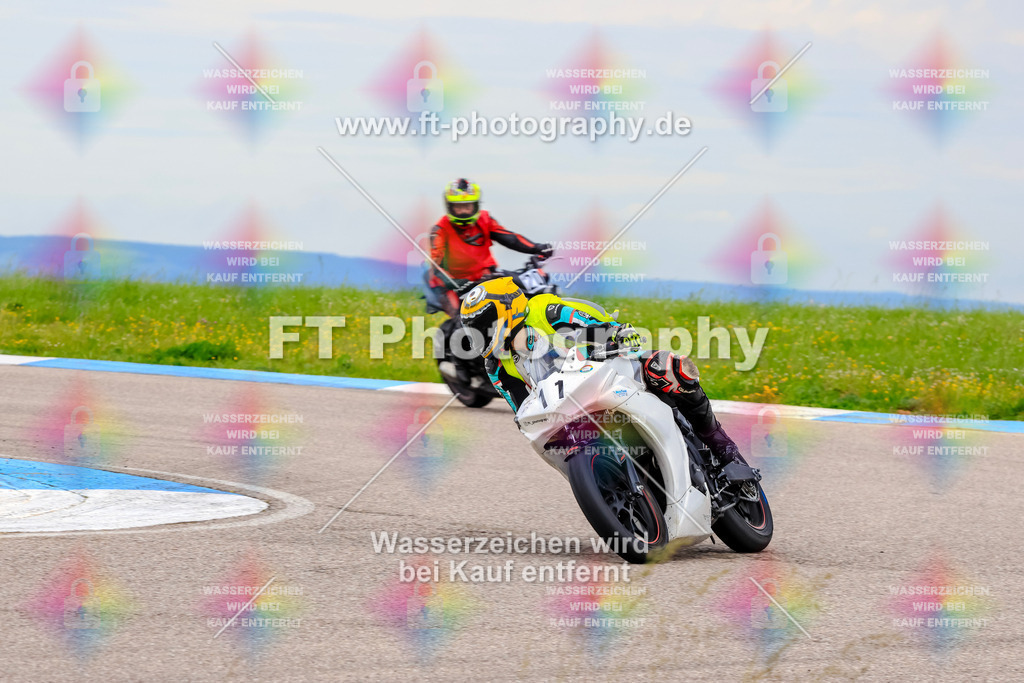 MotoTeam-3049 | Hier findet Ihr Bilder von Touristenfahrten auf der Nürburgring Nordschleife oder von anderen Veranstaltungen die ich besucht habe. Viel Spass beim Durch Schauen 