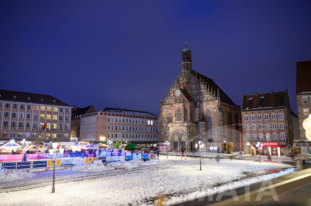 _DWI7045 | MATA IndoCon - Realisiert mit Pictrs.com