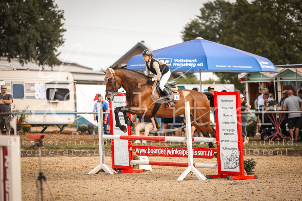 27.SaSpMA00114 | Leoni Ertmer Photography - Realisiert mit Pictrs.com