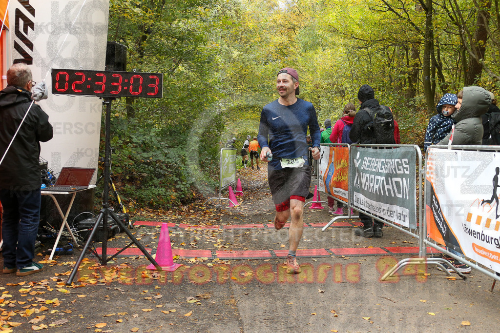 251026_1234_EX1_0716 | Sportfotografie im Rhein-Sieg Kreis, Köln, Bonn, NRW, Rheinland Pfalz, Hessen, etc. Unser Tätigkeitsfeld umfasst den Laufsport vom Volkslauf über den Marathon, Duathlon, Triathon bis zum Ultralauf wie Kölnpfad Ultra oder Schindertrail.