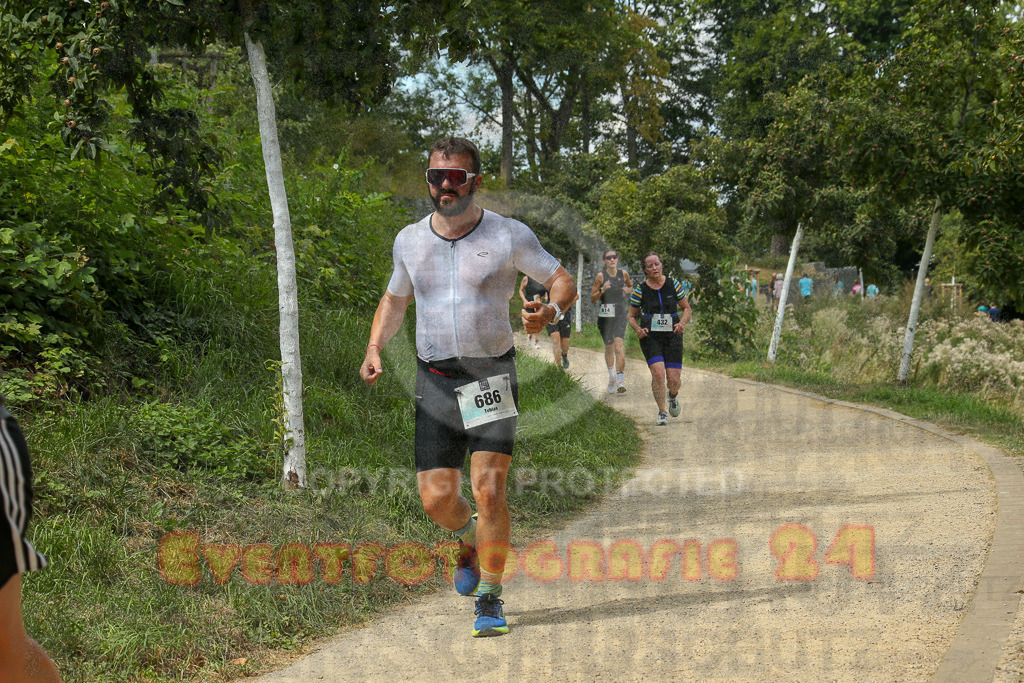 250824_1416_EX1_5610 | Sportfotografie im Rhein-Sieg Kreis, Köln, Bonn, NRW, Rheinland Pfalz, Hessen, etc. Unser Tätigkeitsfeld umfasst den Laufsport vom Volkslauf über den Marathon, Duathlon, Triathon bis zum Ultralauf wie Kölnpfad Ultra oder Schindertrail.