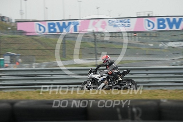 2024_08_18_PBK_42263 | Sportfotografie; SlowMotion; Video; Rennstrecke; Hafeneger; Speer; Racing; RSE; BMW; CBO; Trackday; Motorsportarena; Hockenheimring; Brno; Most; Barcelona; Valencia