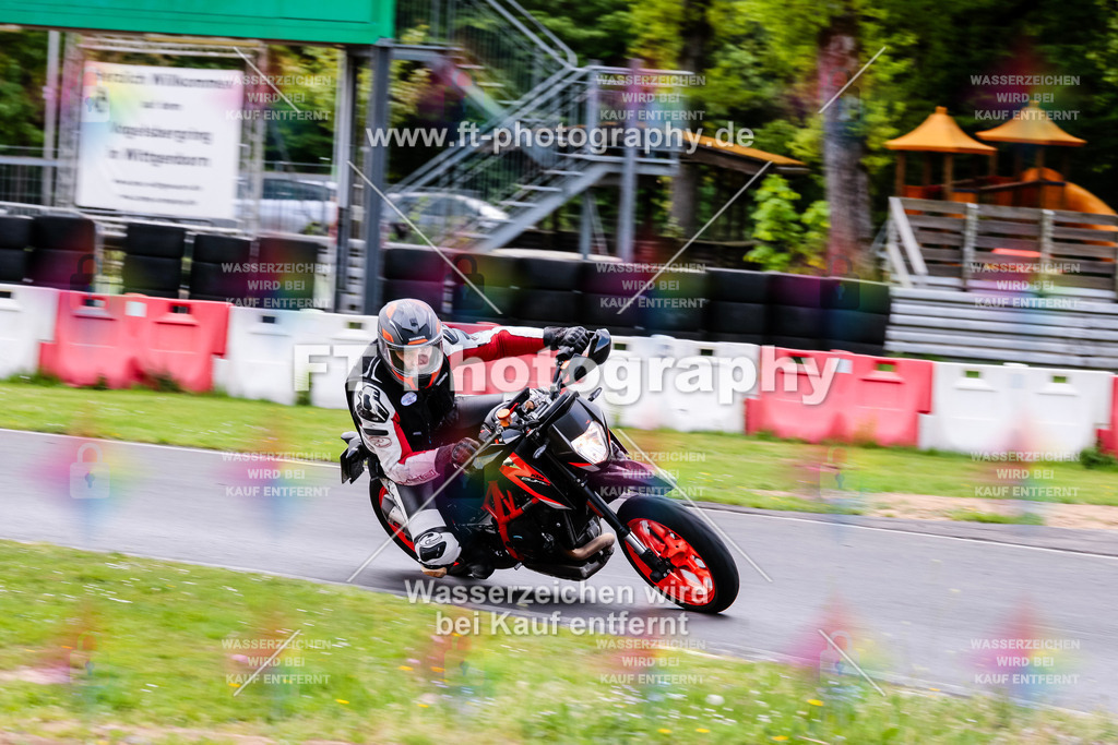 MotoTeamVBK-20755 | Hier findet Ihr Bilder von Touristenfahrten auf der Nürburgring Nordschleife oder von anderen Veranstaltungen die ich besucht habe. Viel Spass beim Durch Schauen 