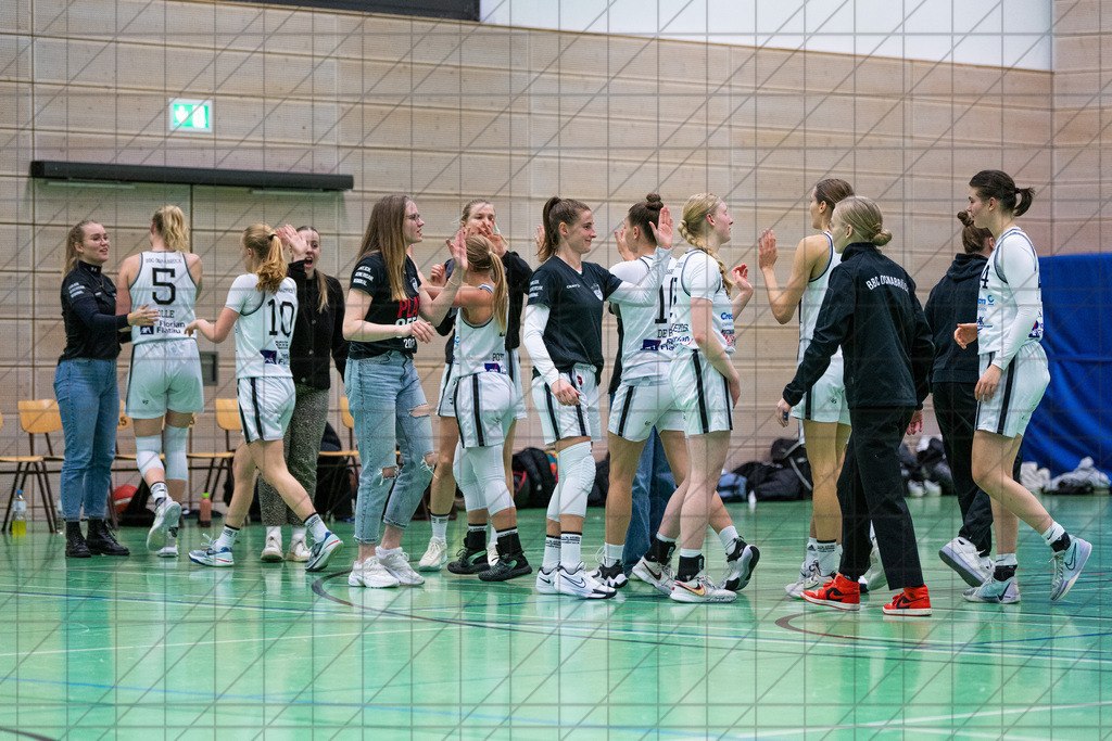 DBBL POKAL 1/8-Finale 24/25 | 04.12..2024 | BBC OS vs. SYNTAINICS MBC Halle | DBBL POKAL 1/8-Finale 24/25 | 04.12..2024 | BBC OS vs. SYNTAINICS MBC Halle - - - - - CREDIT, www.bullenfotos.de, Martin König, Hörner Weg 40, D-49078 Osnabrück, +4917663732967, Nutzung und Weitergabe nur zu den vereinbarten Zwecken. Presseanfragen an Urheber. Alle Rechte beim Urheber. - - - - - - Realisiert mit Pictrs.com