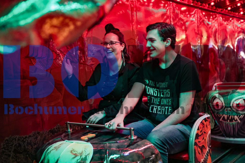 Historischer Jahrmarkt in der Jahrhunderthalle - Steampunk {date} -  | {headline}



(Foto: Sebastian Sendlak / BOND)

 - Realisiert mit Pictrs.com